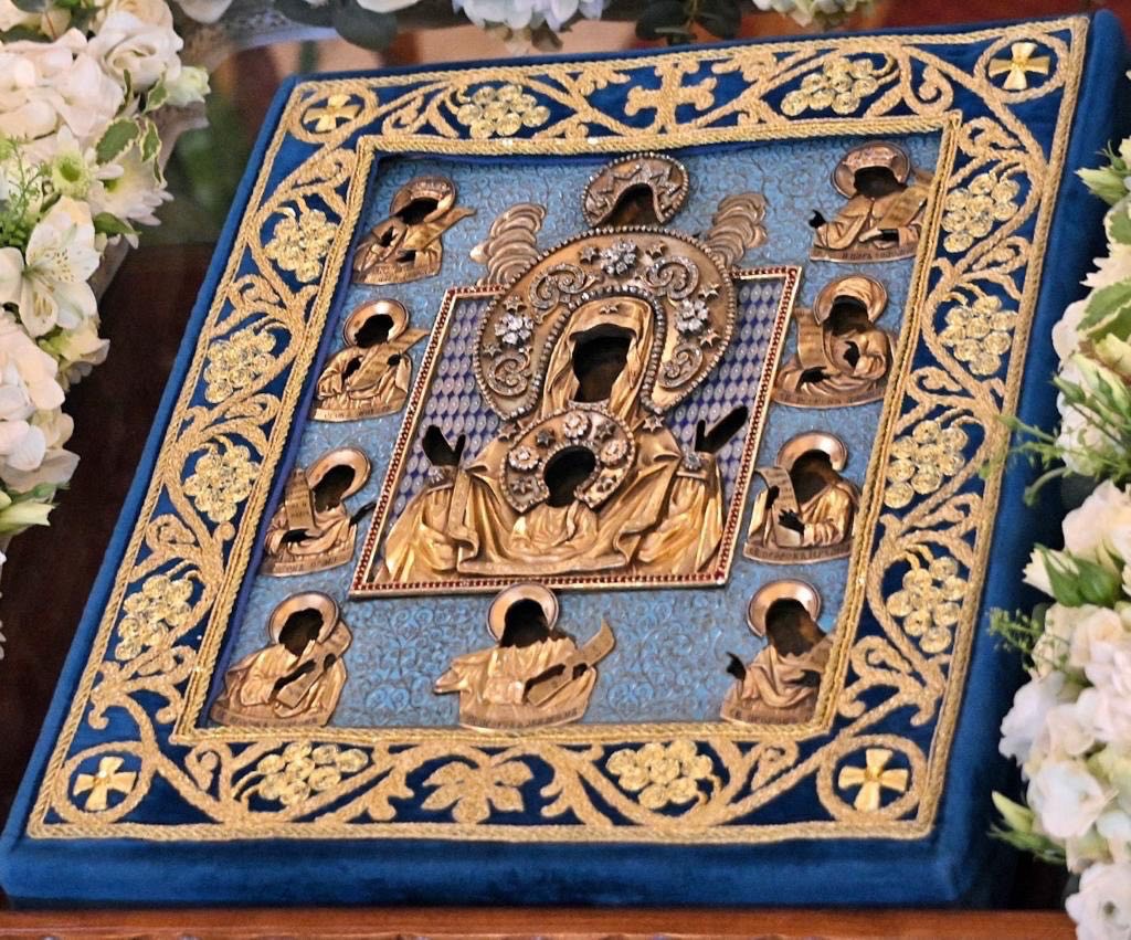 Икона Божией Матери «Знамение» Каменская чествуется в сентября православными