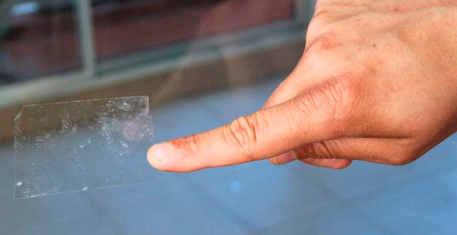 Как легко отмыть следы скотча со стекла используя бытовые средства, самые эффективные способы 