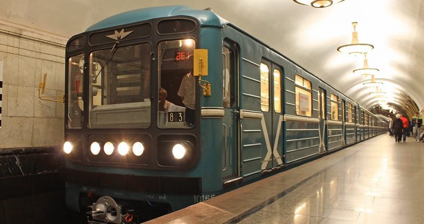 Известно, как будет ездить транспорт в Москве во время закрытия станций на зеленой ветке метро