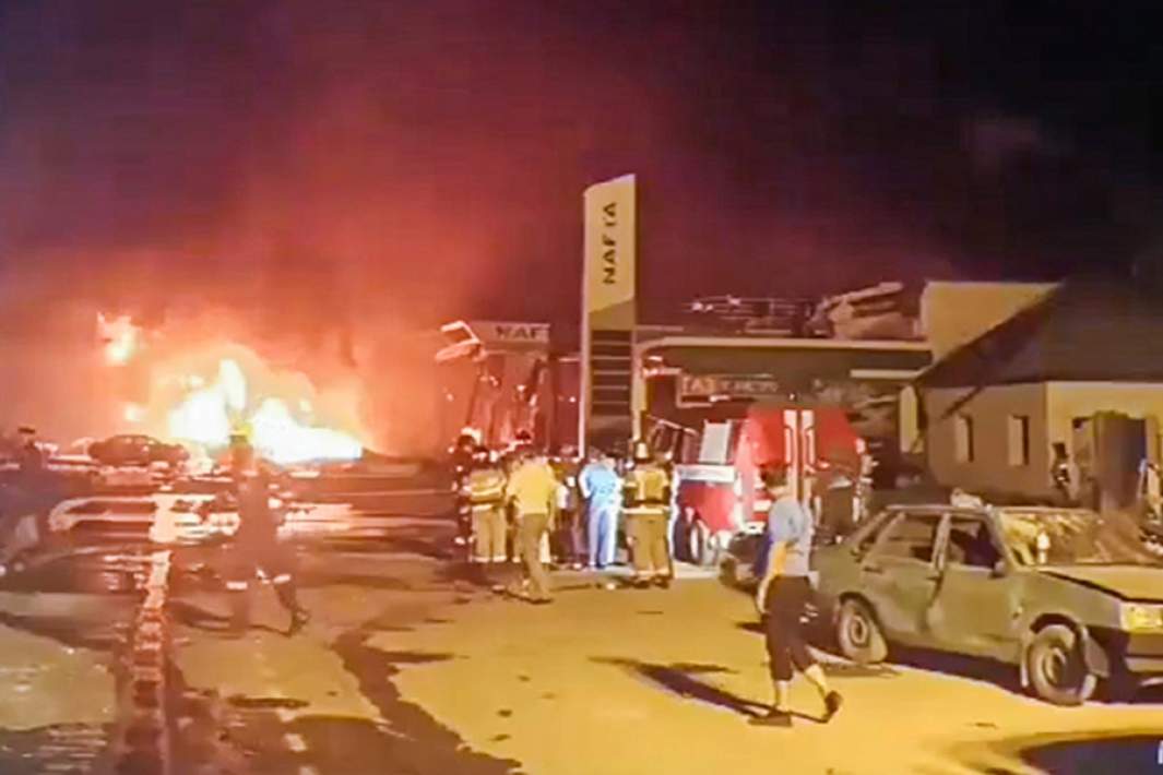 Актуальные новости о взрыве на заправке в Махачкале: что известно о трагедии к этому часу 