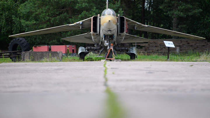 Казахстан ответил на слухи о продаже Киеву военных самолётов втайне от России