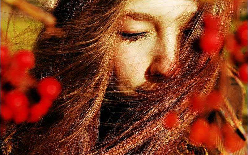 Осенний уход за волосами: советы эксперта по спасению сухих локонов